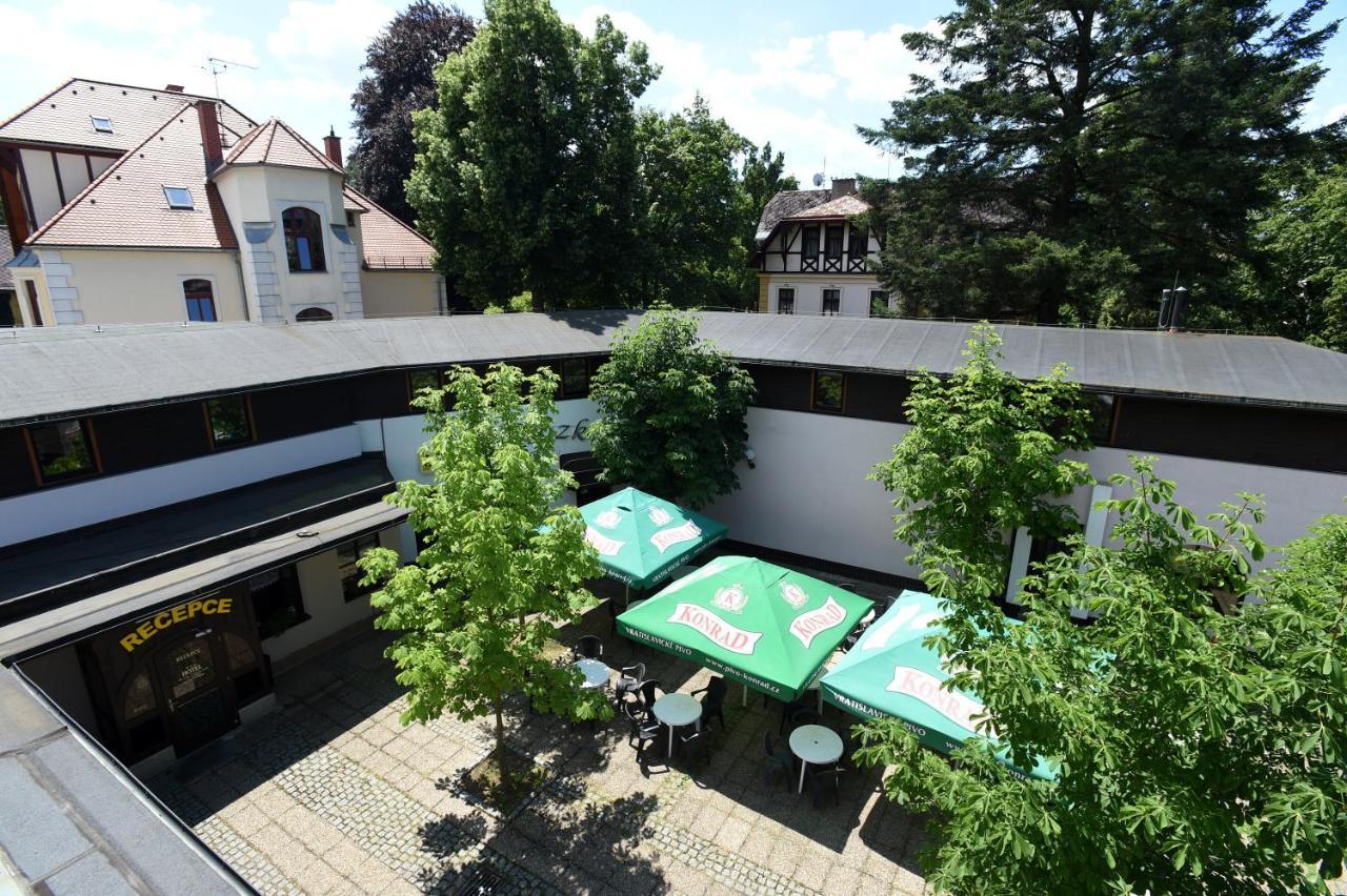Hotel U Jezirka Liberec Exterior photo